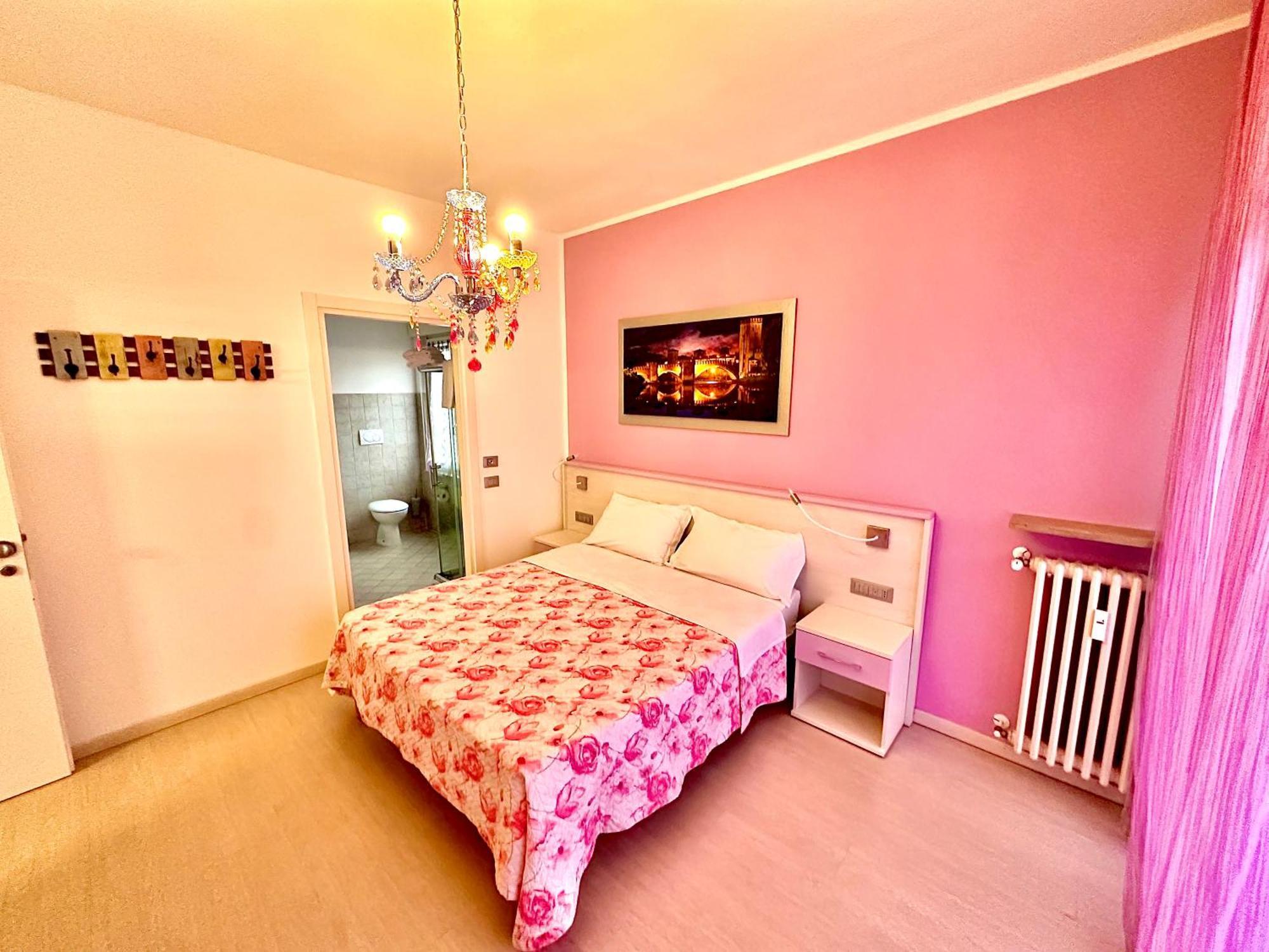 Ai Giardini Rooms -Vicino Ospedale Borgo Trento E Centro Storico Verona Dış mekan fotoğraf