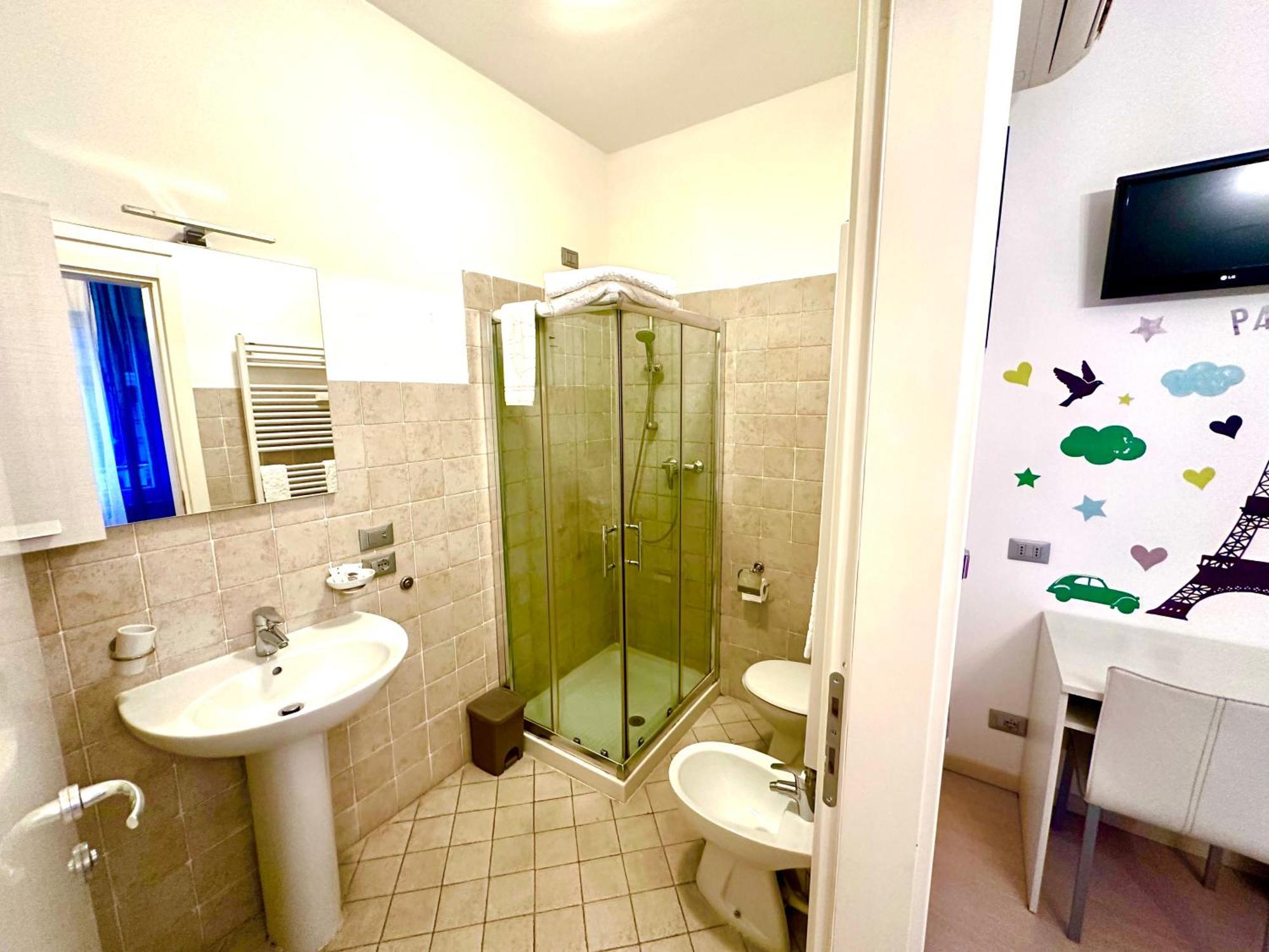 Ai Giardini Rooms -Vicino Ospedale Borgo Trento E Centro Storico Verona Dış mekan fotoğraf