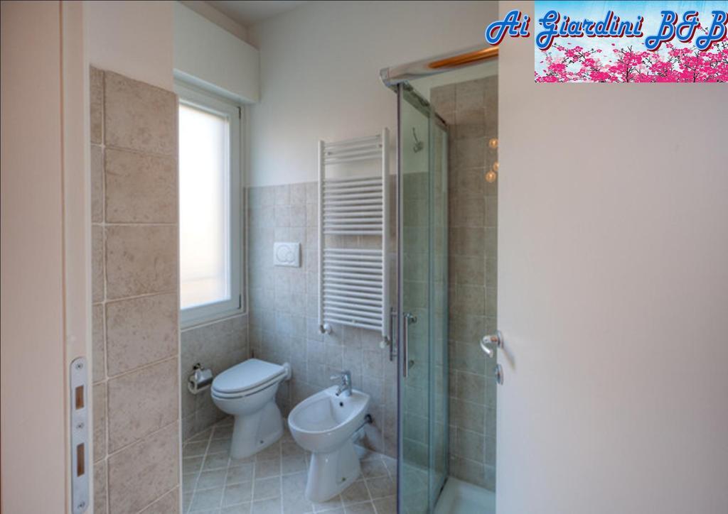 Ai Giardini Rooms -Vicino Ospedale Borgo Trento E Centro Storico Verona Oda fotoğraf